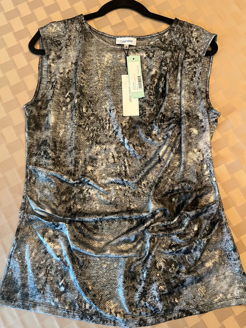 Calvin Klein Silver and Black Knit Snake-Print Top NWT L